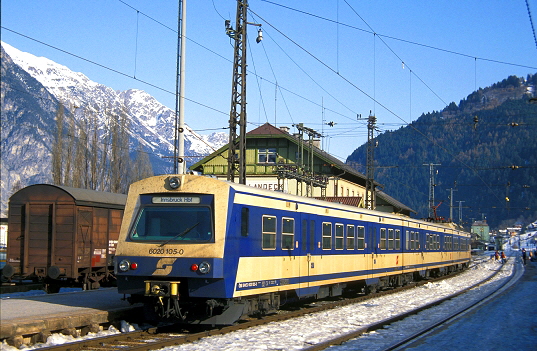k-AB034 Arlbergbahn 6020 105 Bf. Landeck 24.02.1997 Foto J.Schmoll