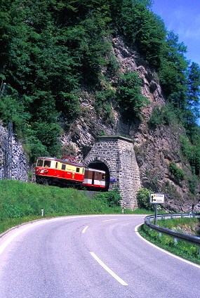 k-MZB025 Natterstunnel bei Schwarzenbach 20.06.1995